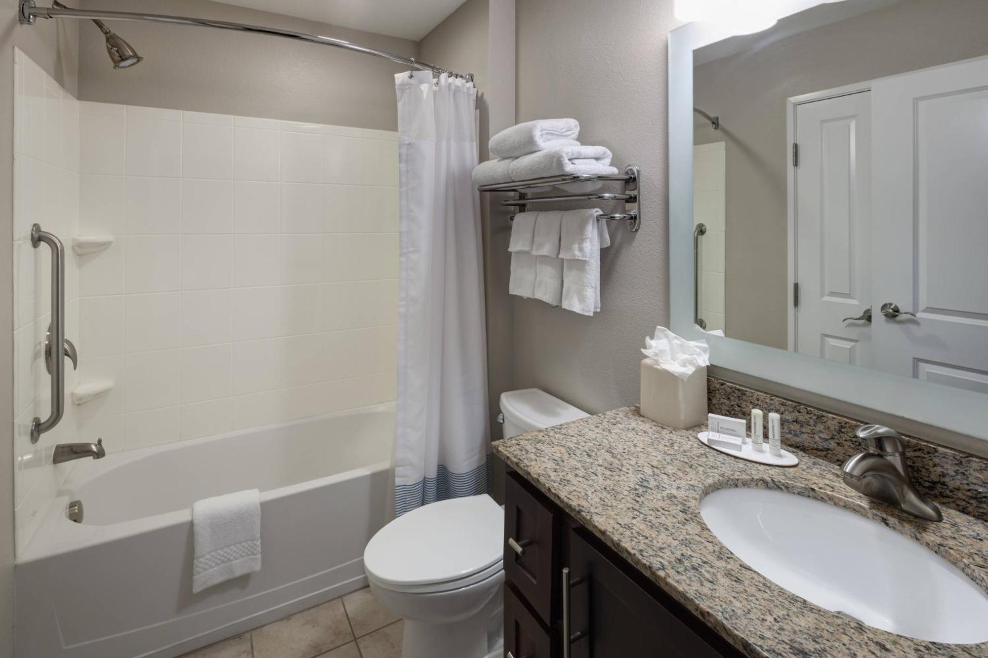 Towneplace Suites Columbia Southeast / Fort Jackson Bagian luar foto